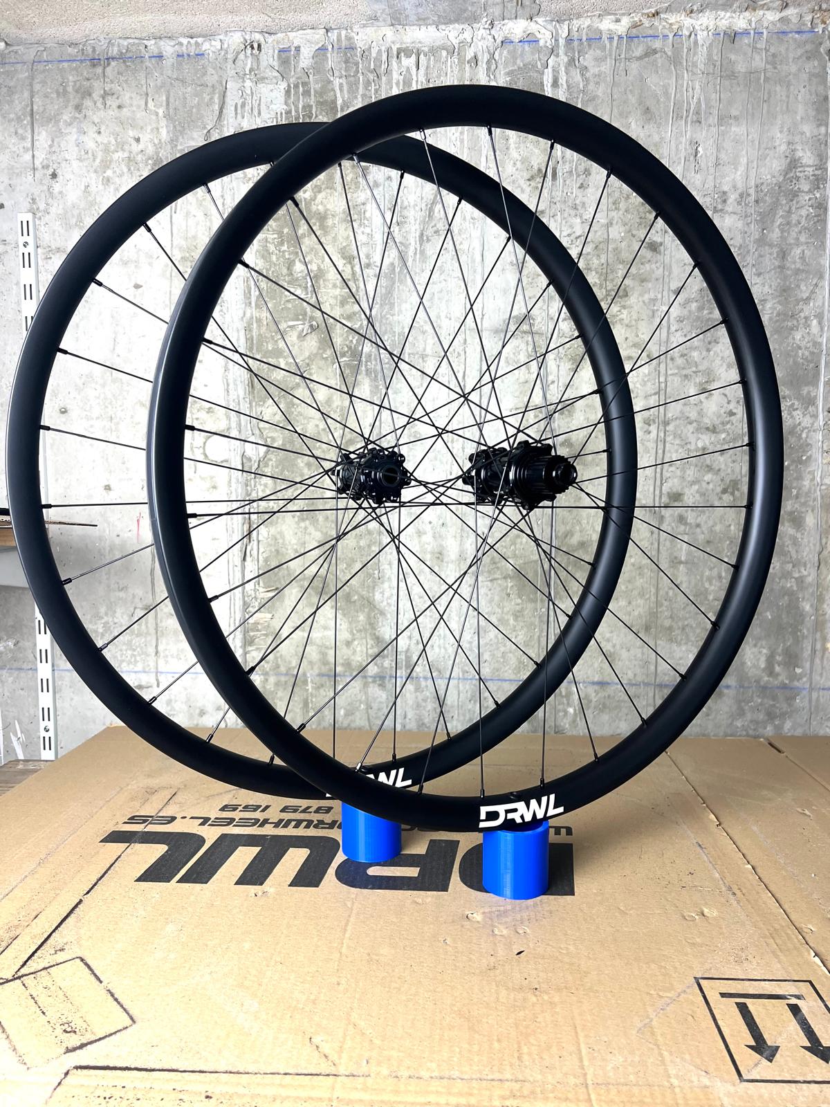 Juego de ruedas XC Pro carbon (EXPOSICIÓN)